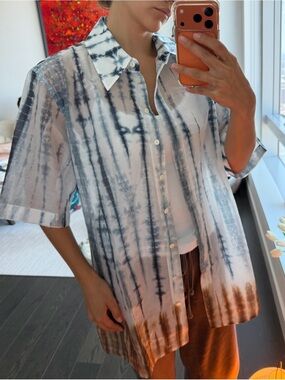 COS x Tabata Shibori Unisex Shibori Shirt – US 6